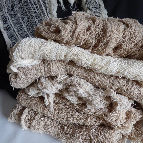 LOT OF 14 HALLOWEEN DECORATIVE CREAM CREEPY CLOTH SHEER FABRIC PIECES - Picture 5 of 6